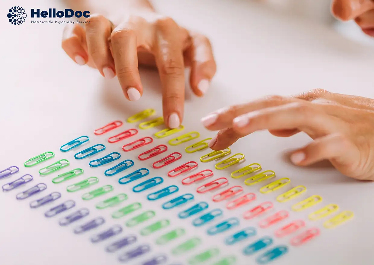 What are 4 symptoms of OCD?