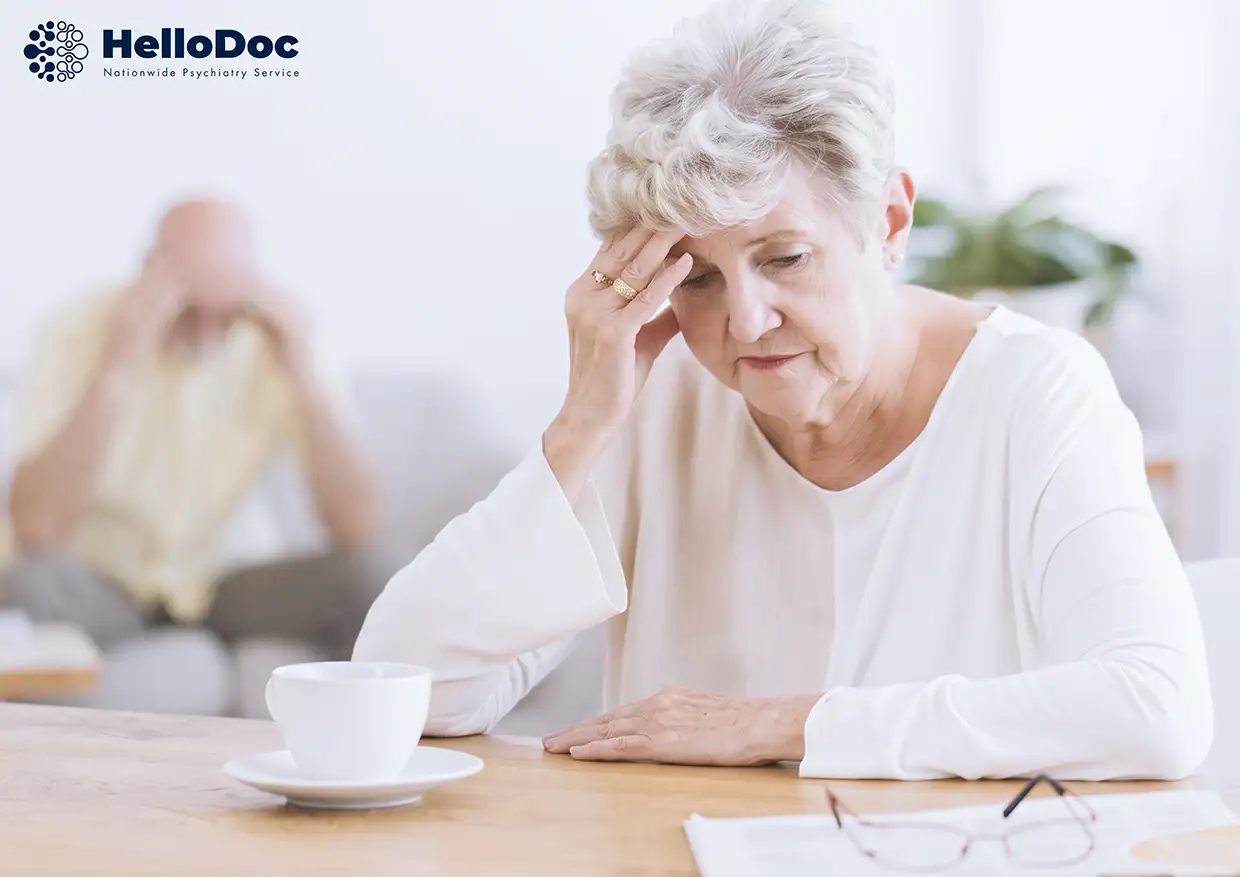Early Signs of Dementia: 10 Warning Signs & When to See a Doctor