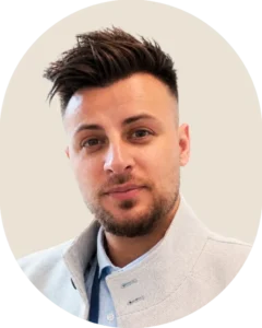 Daniel Labrum Profile Pictures